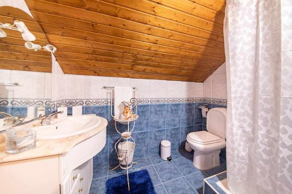 Lombo Cesteiro Guesthouse Tabua  Экстерьер фото